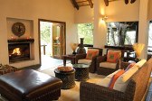 Kuname River Lodge | Kuname River Lodge lounge